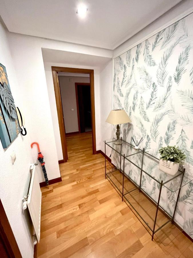 Atuaire Home Agradable Apartamento En El Centro De Burgos Parking Incluido מראה חיצוני תמונה